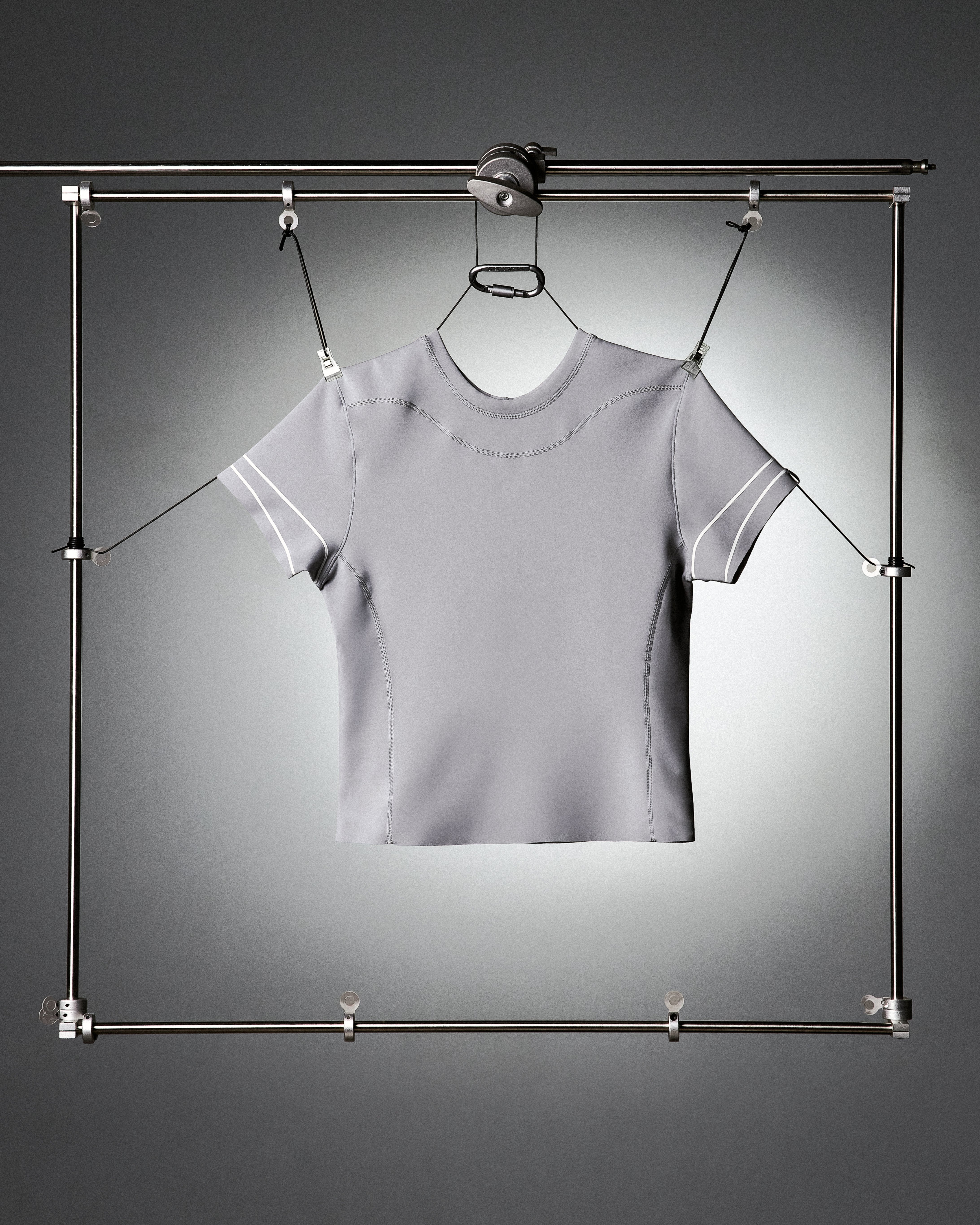 Versa Stretch Cropped Fit Reversible T-Shirt